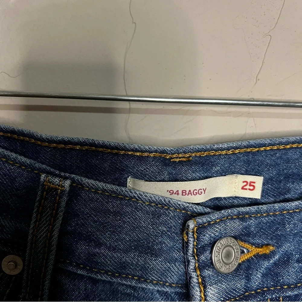 Levi’s ‘94 Baggy‎ Denim Jeans - Picture 6 of 10